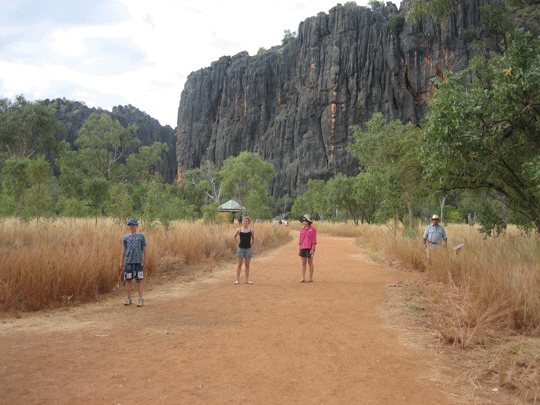 Windjana trek from campground