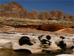 explore and search in  Bungle Bungle Ranges in the Purnululu Natonal park