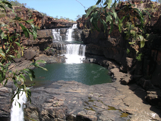 Mitchell Falls swimming twa 2006