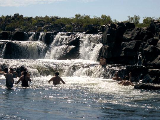Mitchell Falls swimming twa 2006