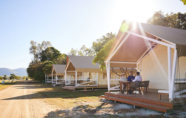 mount hart ensuited safari tents